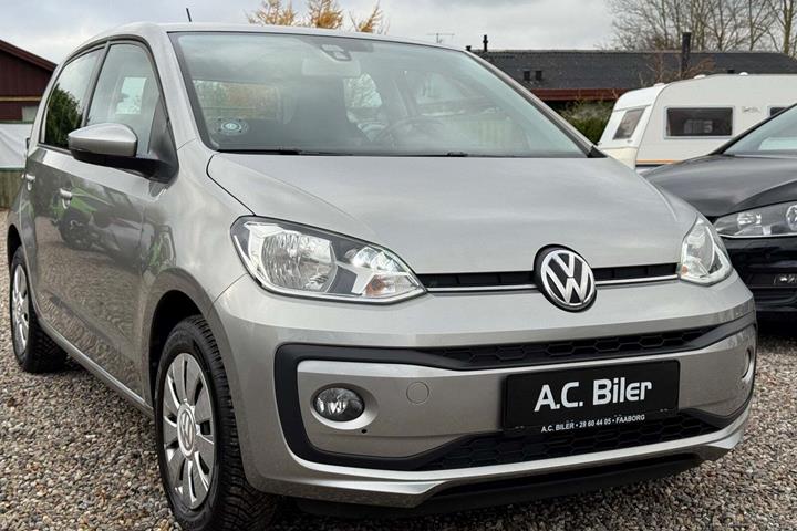 Grå VW UP! fra 2019 set udefra