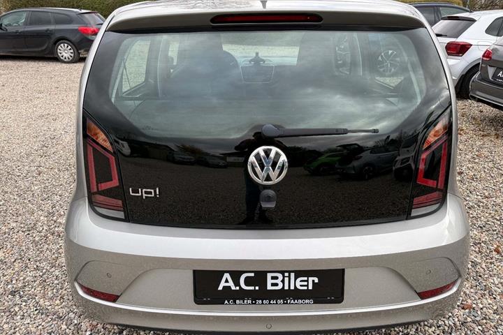 Grå VW UP! fra 2019