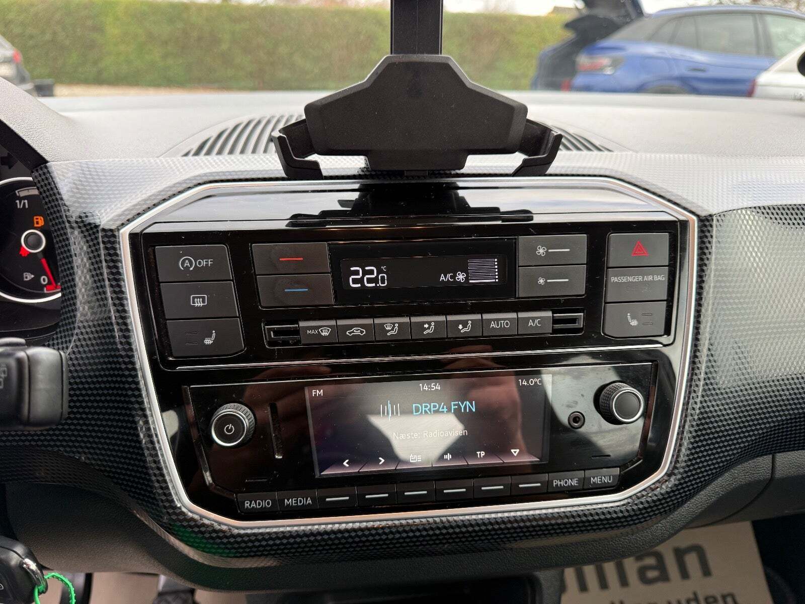 Grå VW UP! fra 2019
