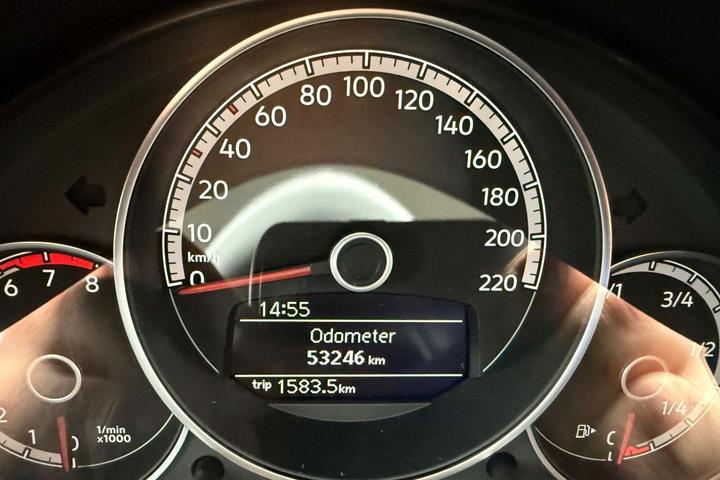 Grå VW UP! fra 2019