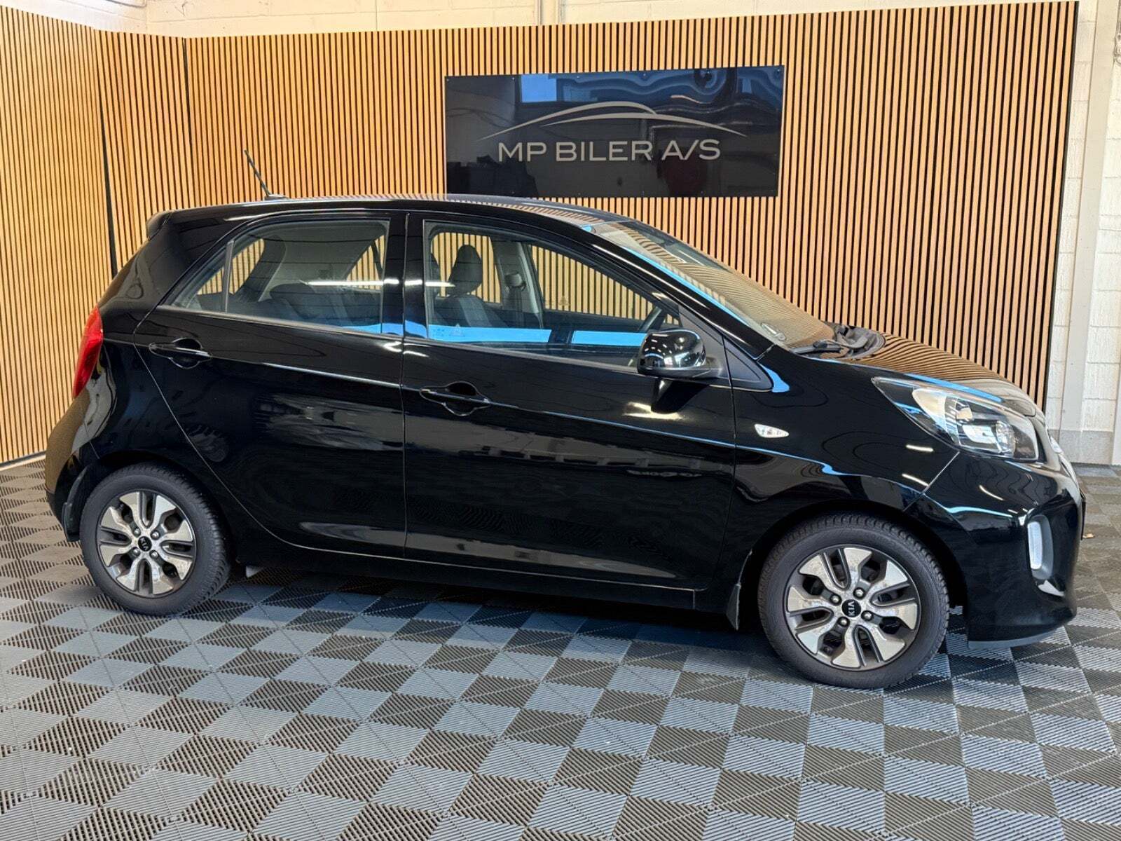Kia Picanto 1,0 Attraction+