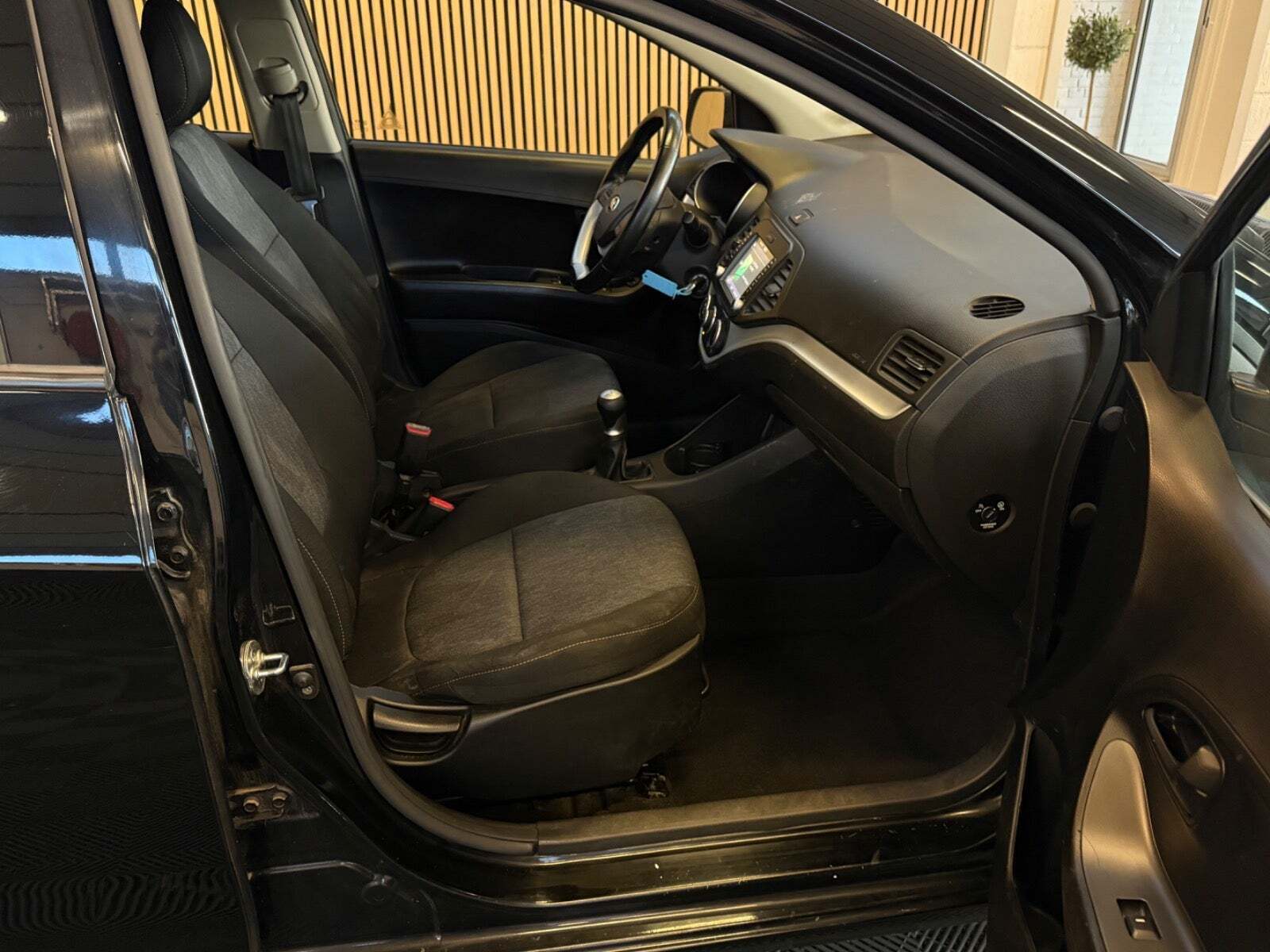 Sort Kia Picanto fra 2017