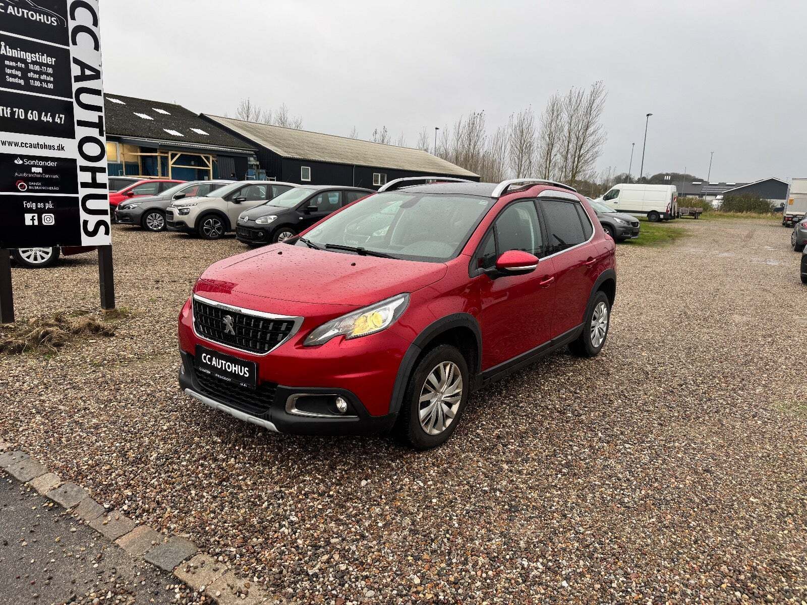 Peugeot 2008 1,6 BlueHDi 100 Allure Sky