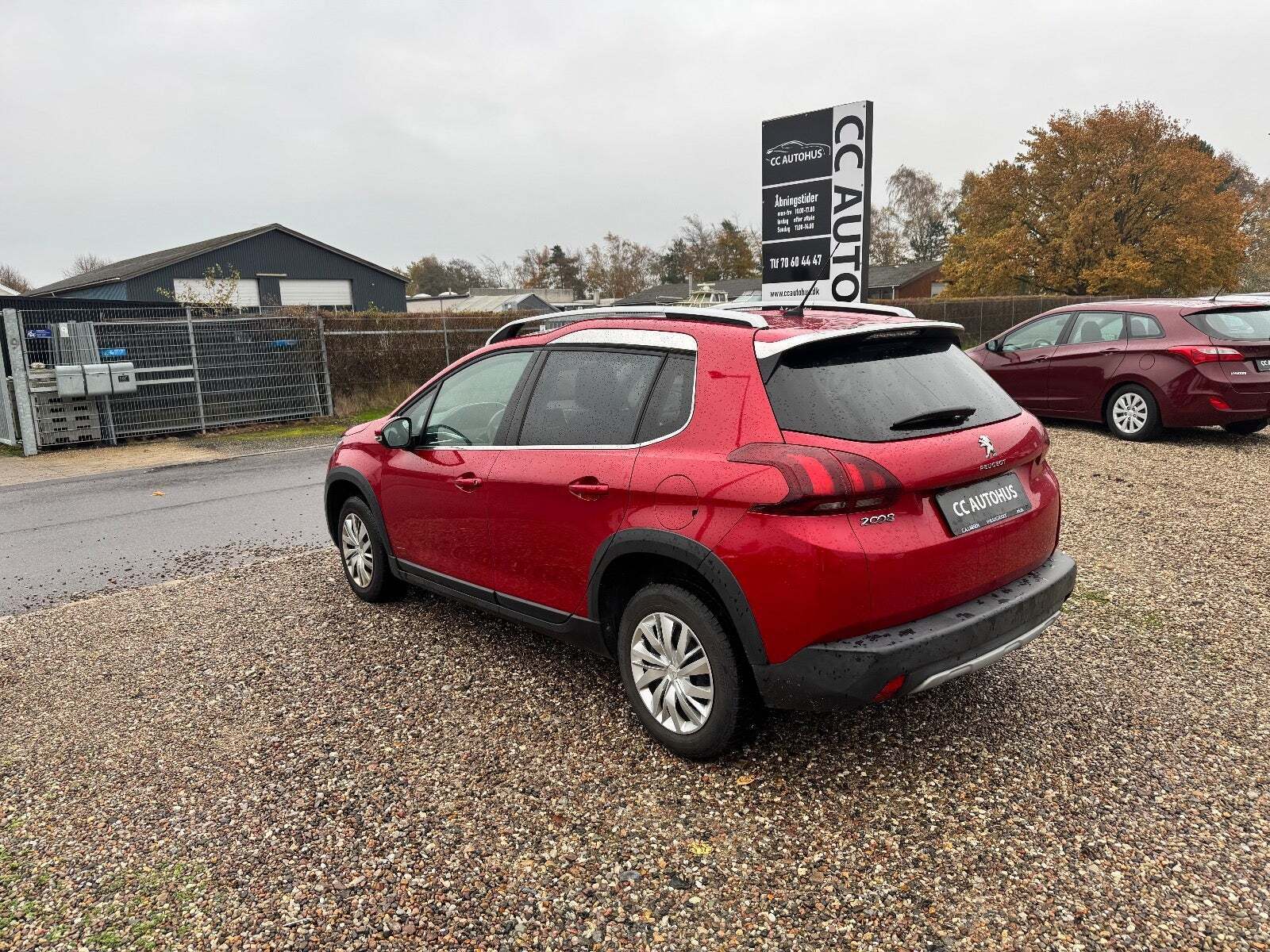 Peugeot 2008 1,6 BlueHDi 100 Allure Sky