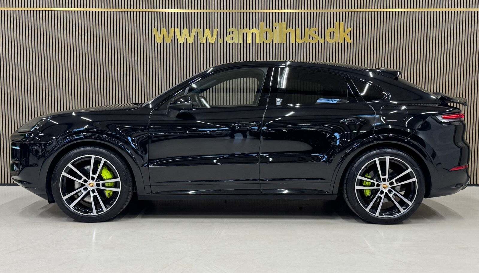 Porsche Cayenne 3,0 E-Hybrid Coupé Tiptr.