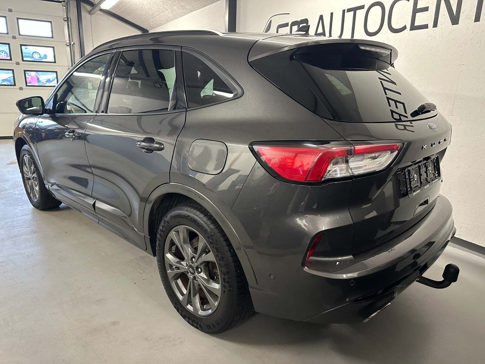 Ford Kuga 2,5 PHEV ST-Line CVT