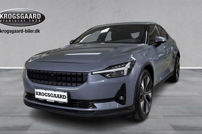 Grå Polestar 2 fra 2023 set udefra