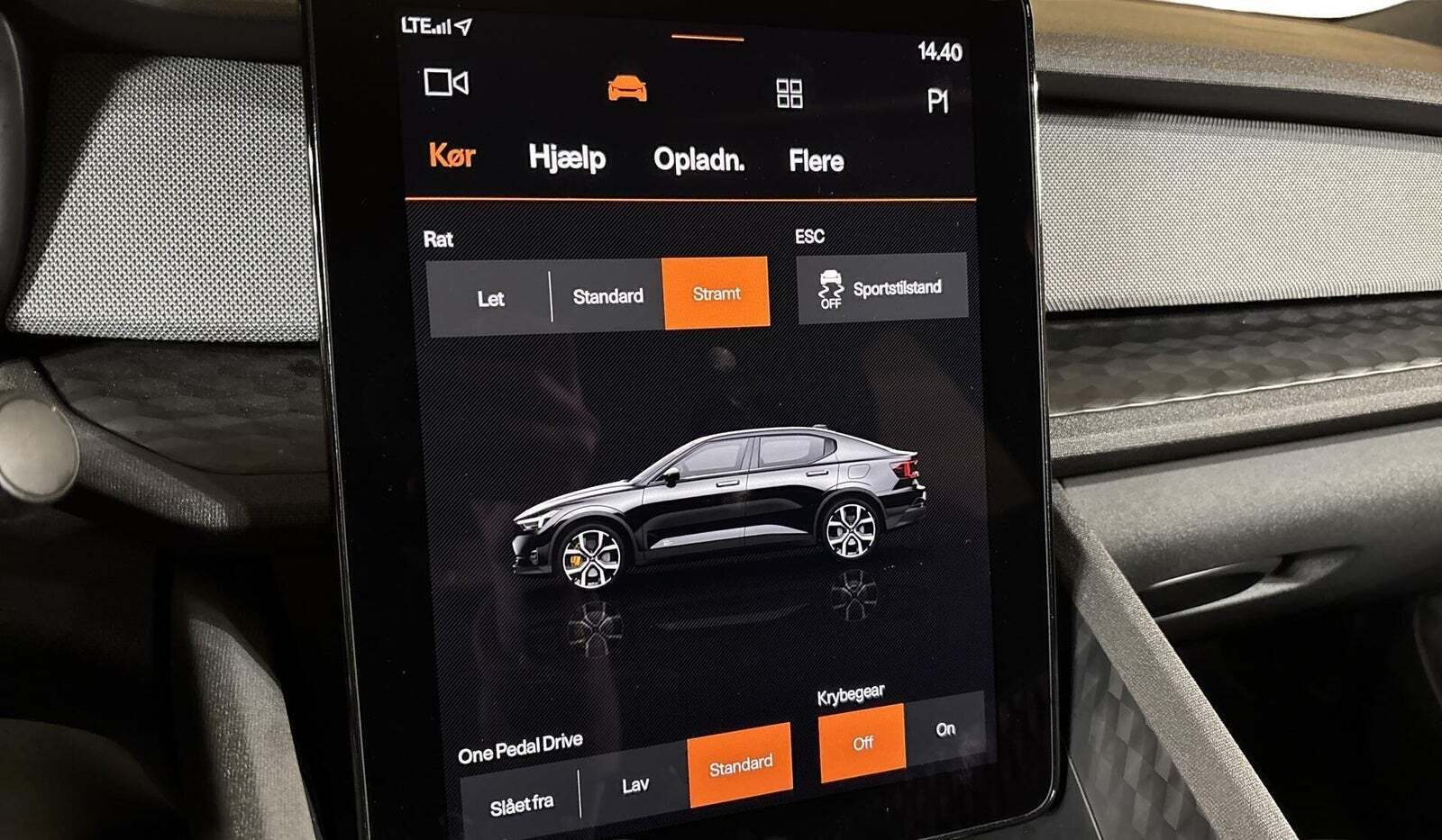 Grå Polestar 2 fra 2023