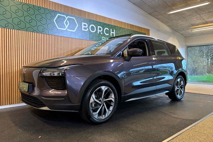 Lilla Aiways U5 fra 2021 set udefra