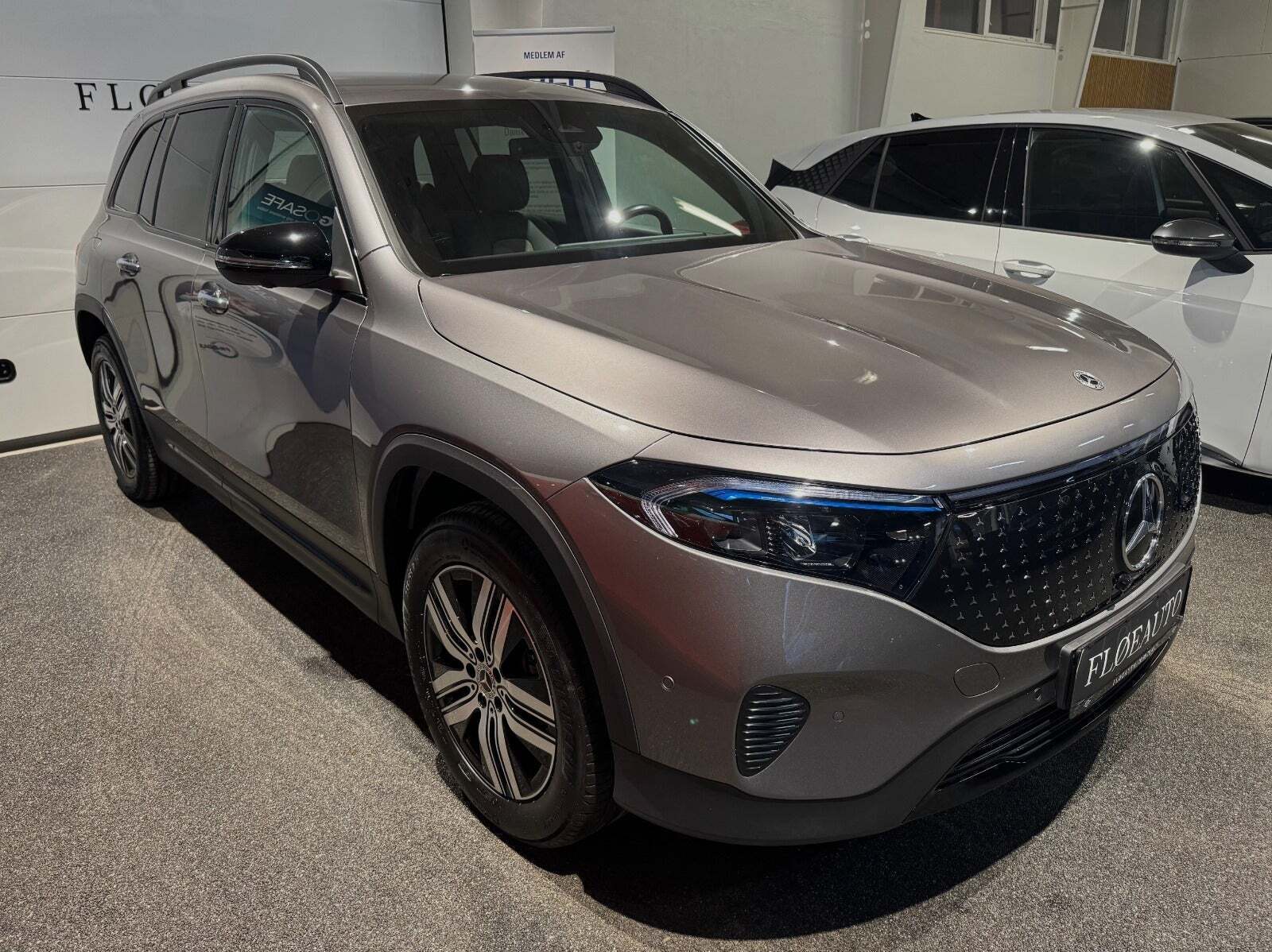 Mercedes EQB300 Progressive 4Matic 7prs