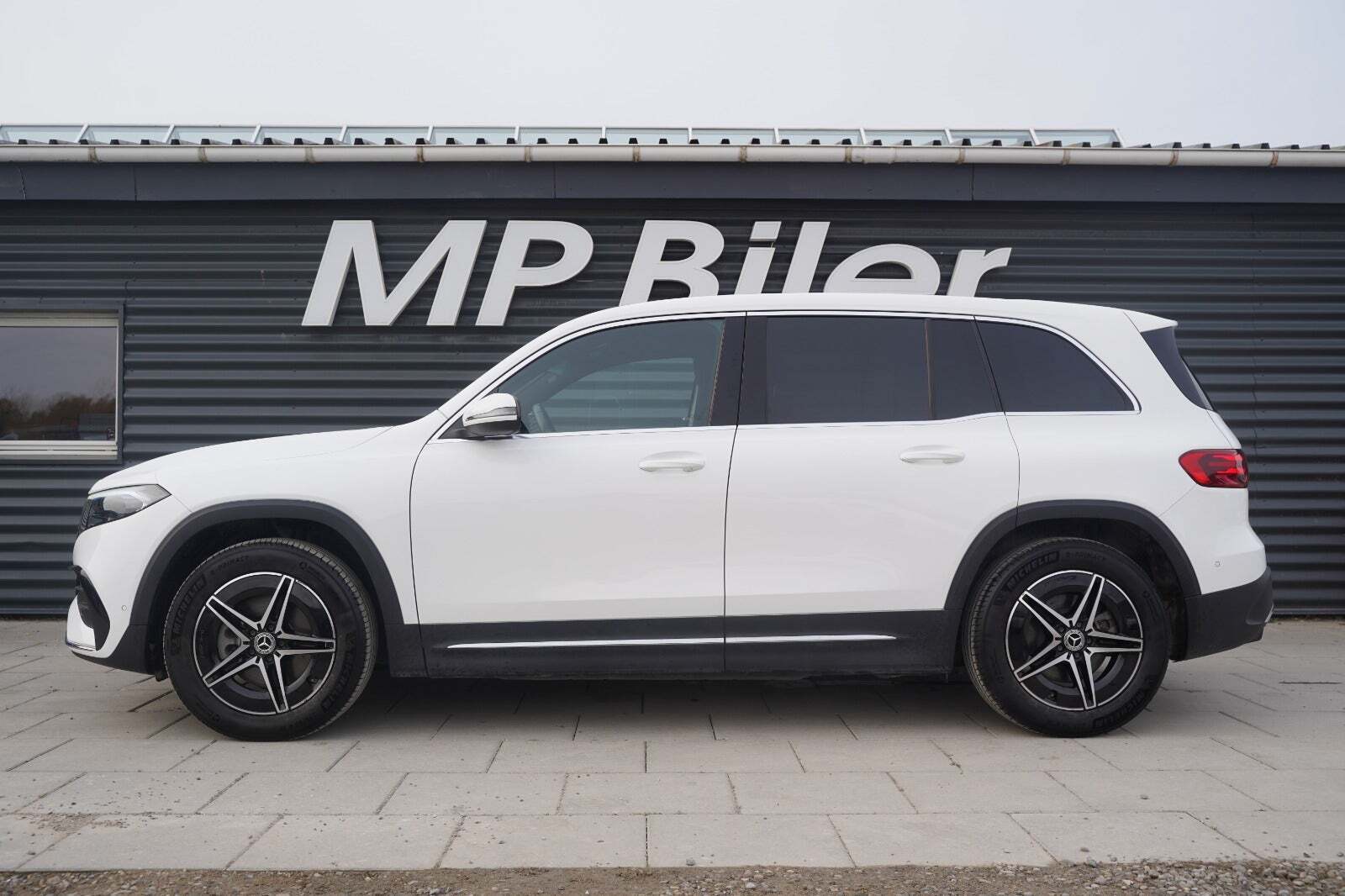 Mercedes EQB250+ AMG Line