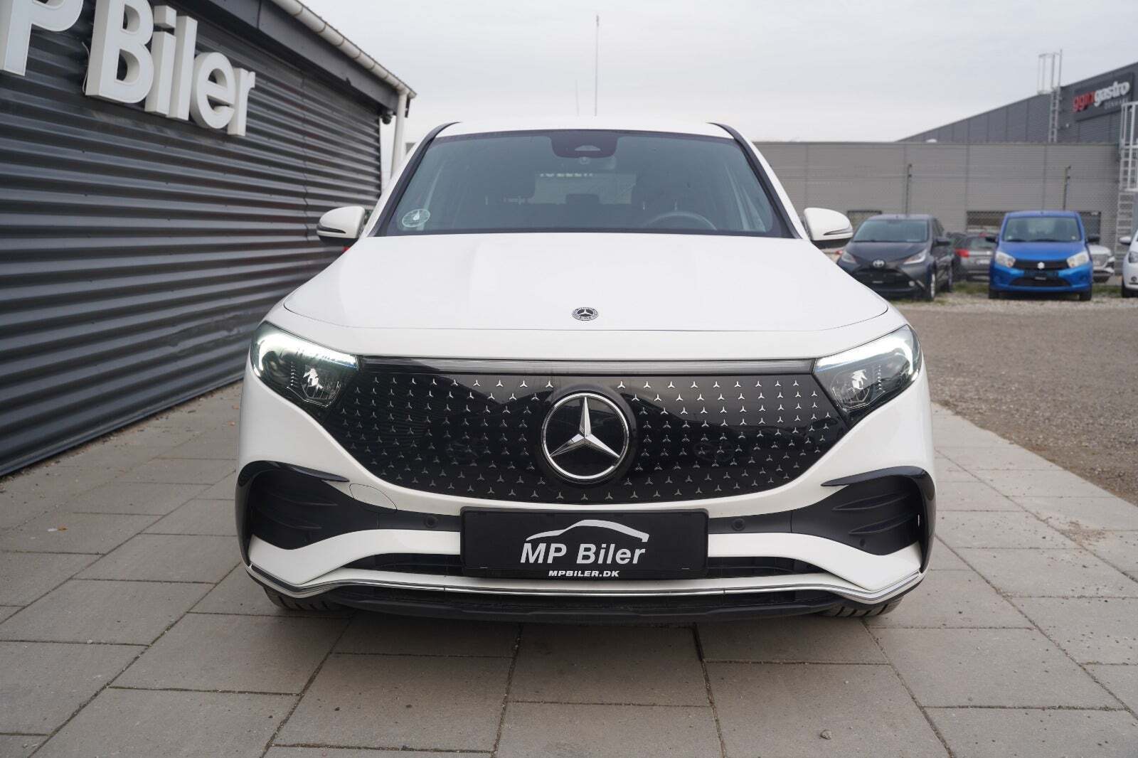 Mercedes EQB250+ AMG Line