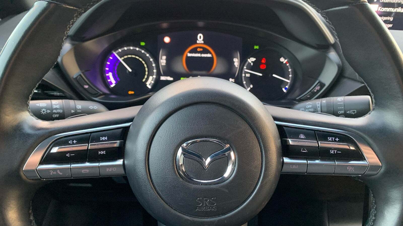 Hvid Mazda MX-30 fra 2022