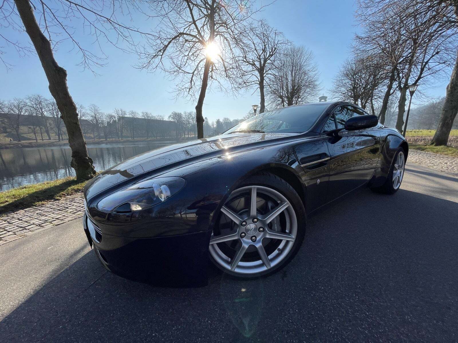 Aston Martin V8 Vantage 4,3 Coupé