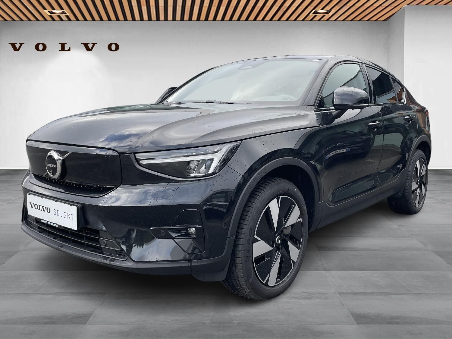 Volvo EC40 Extended Range Plus