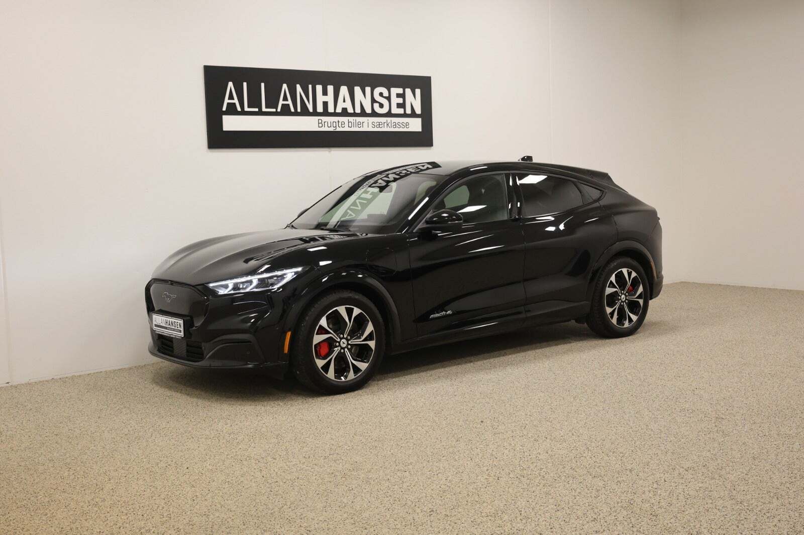 Ford Mustang Mach-E 98 Premium Extended Range AWD