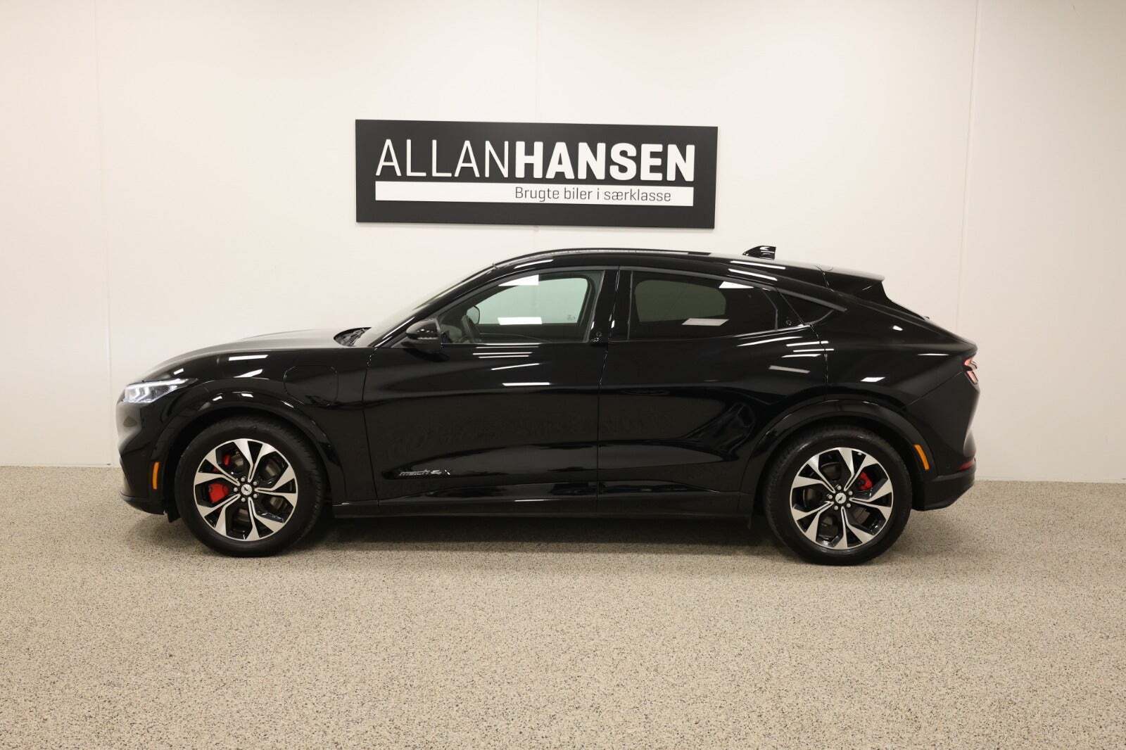 Ford Mustang Mach-E 98 Premium Extended Range AWD