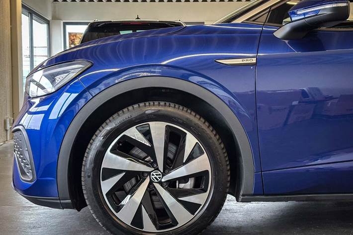 Blå VW ID.5 fra 2023