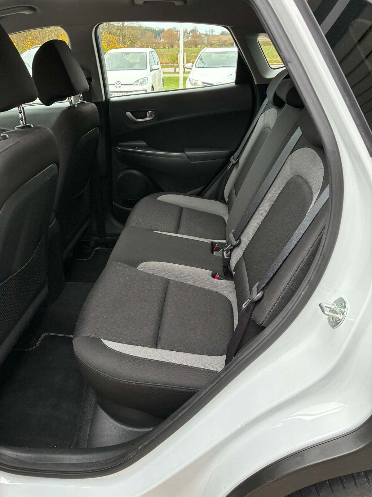 Hvid Hyundai Kona fra 2017