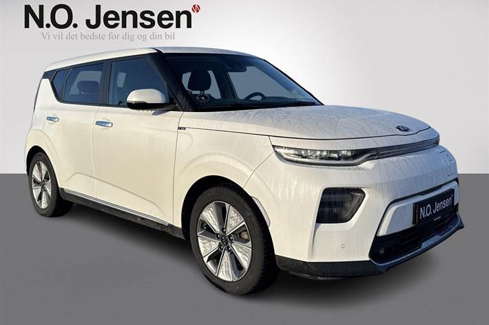 Hvid Kia e-Soul fra 2020 set udefra