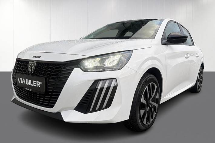 Hvid Peugeot e-208 fra 2025 set udefra