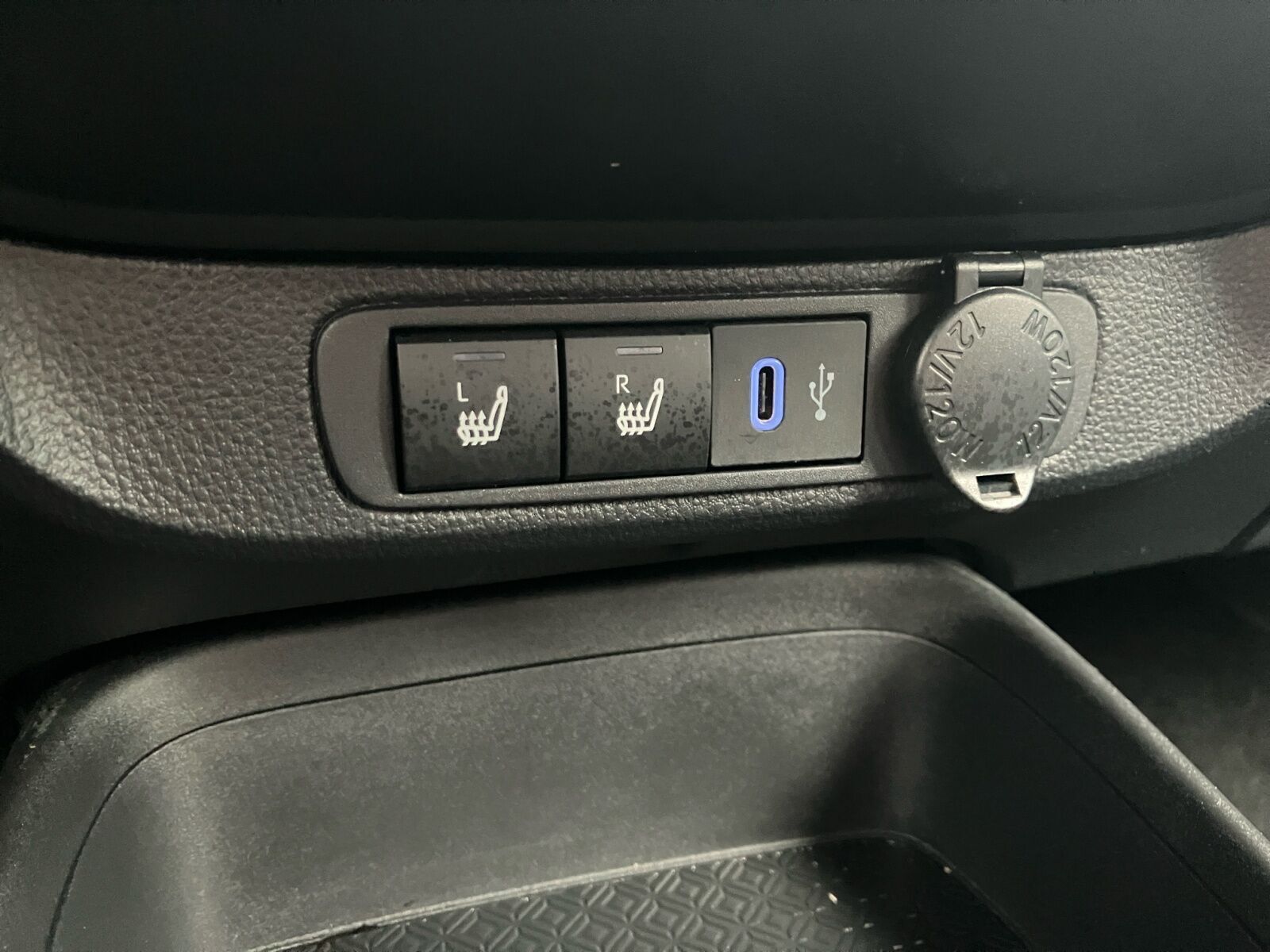 Hvid Toyota Aygo X fra 2024