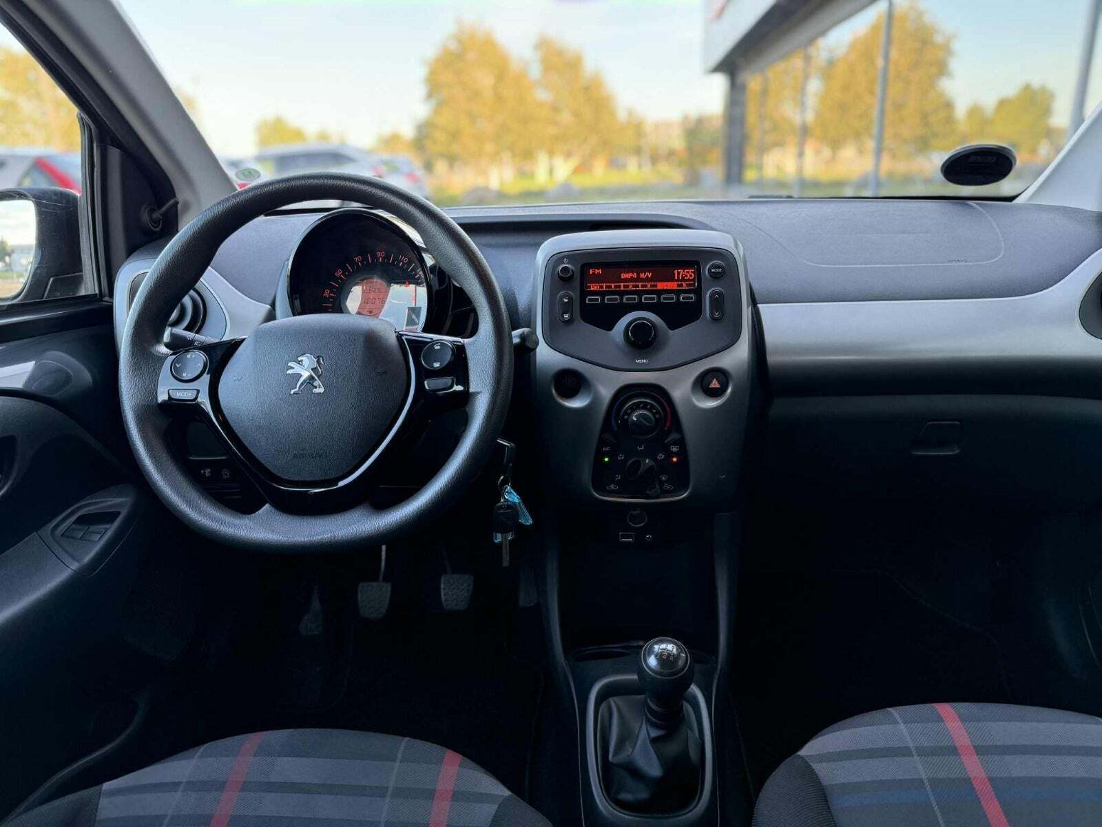 Peugeot 108 1,0 e-VTi 69 Allure