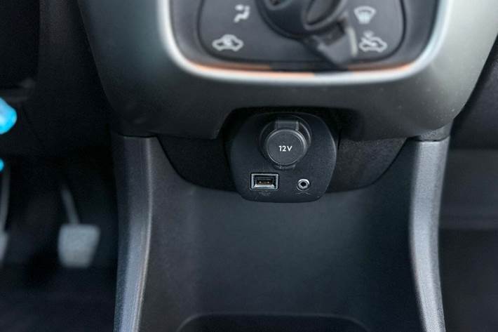 undefined Peugeot 108 fra 2015