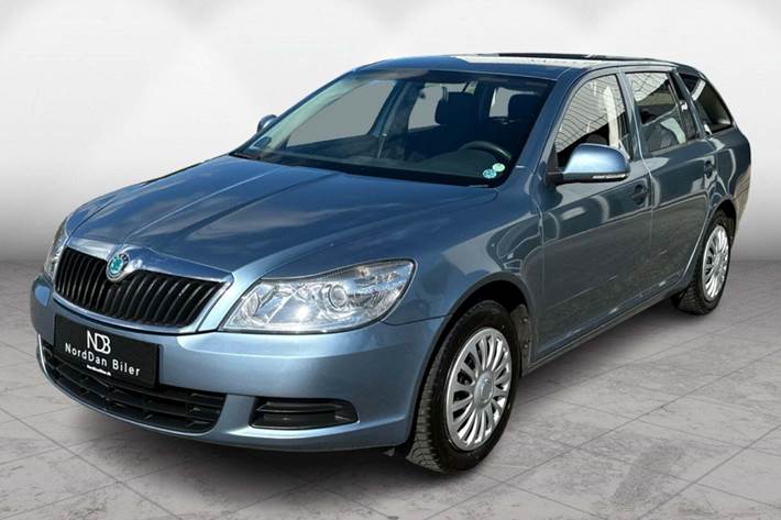 undefined Skoda Octavia fra 2010 set udefra