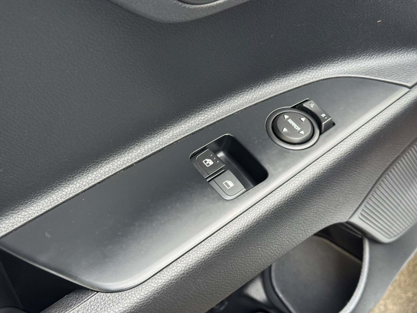 Sølv Kia Rio fra 2020