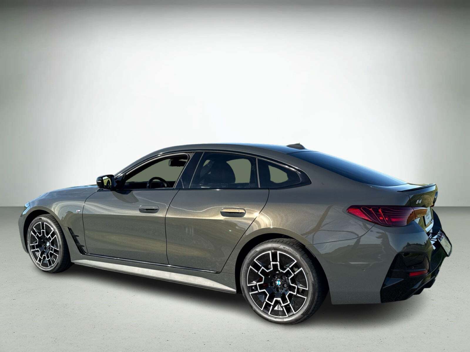 BMW i4 M50 Fully Charged xDrive