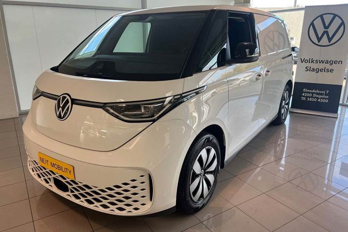 Hvid VW ID.Buzz fra 2025 set udefra