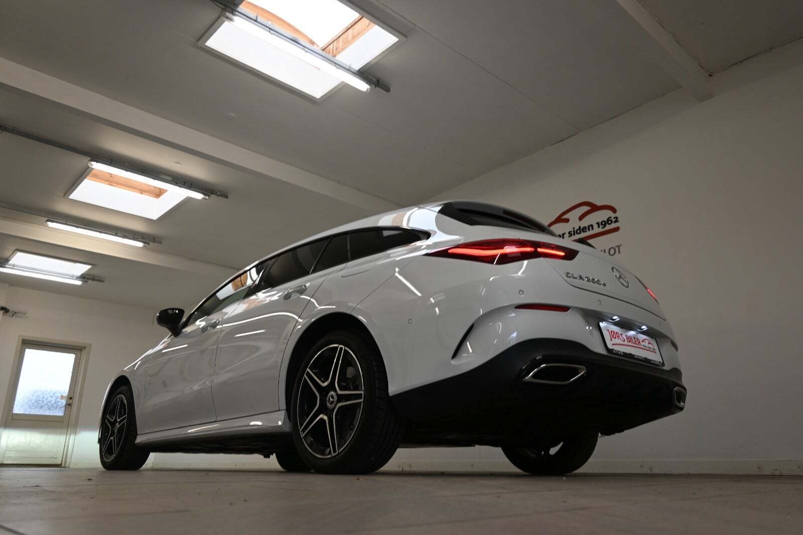 Mercedes CLA250 e 1,3 AMG Premium Shooting Brake aut.