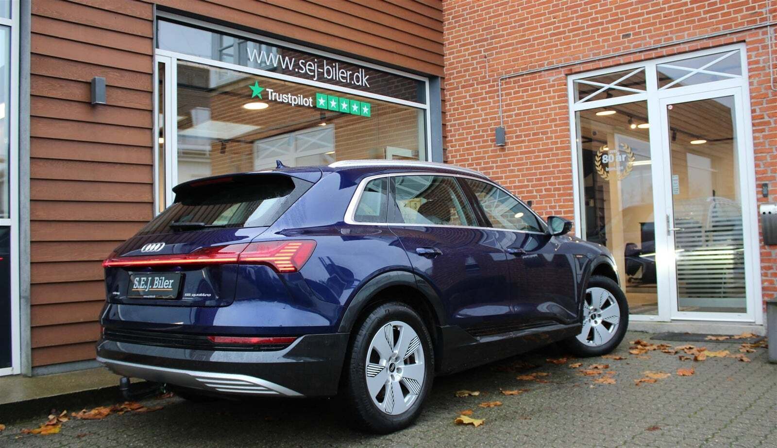 Blå Audi e-tron fra 2022