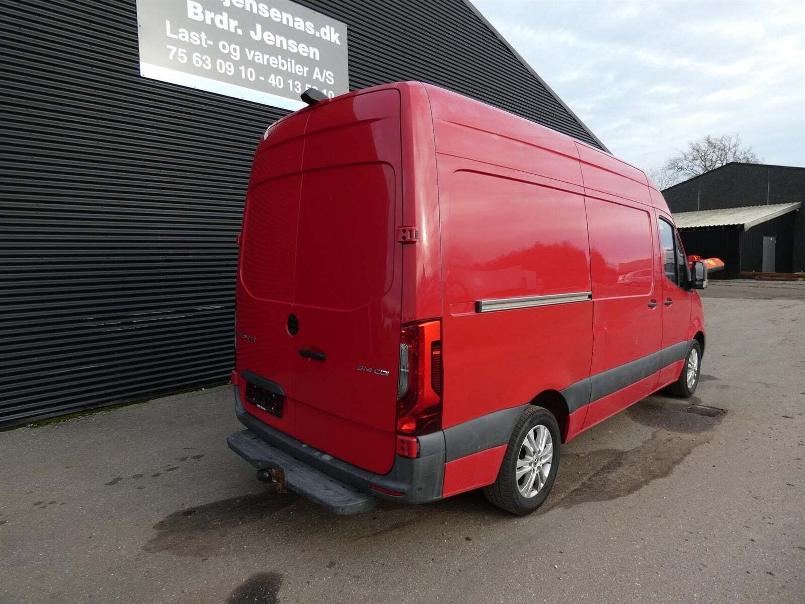 Mercedes Sprinter 314 2,2 CDi A2 H2 Kassevogn aut. RWD