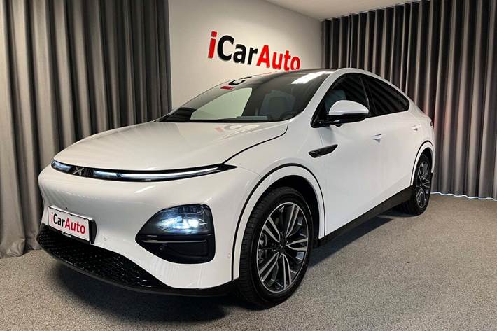 Hvid Xpeng G6 fra 2024 set udefra