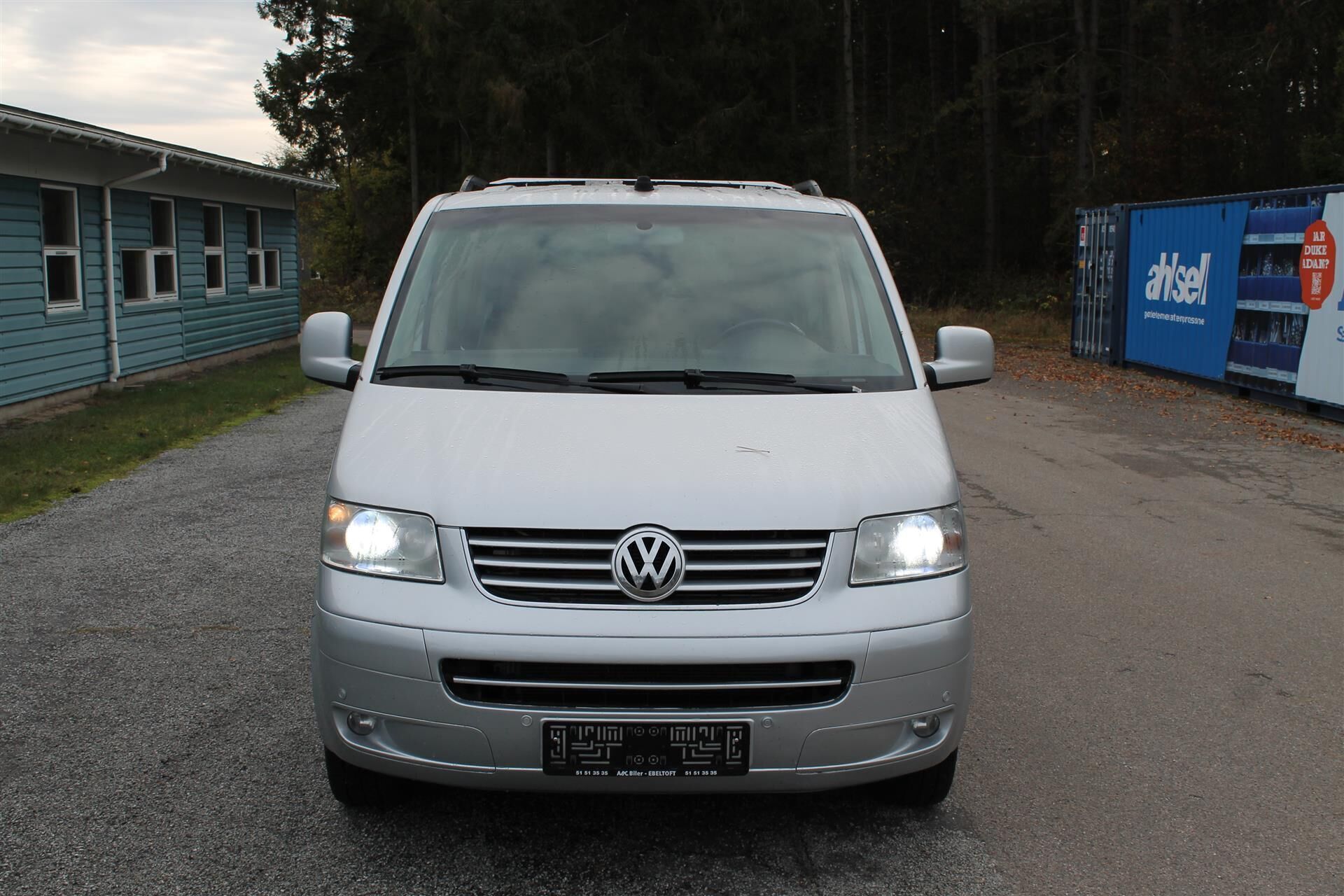 VW Multivan 2,5 TDI aut. 174HK