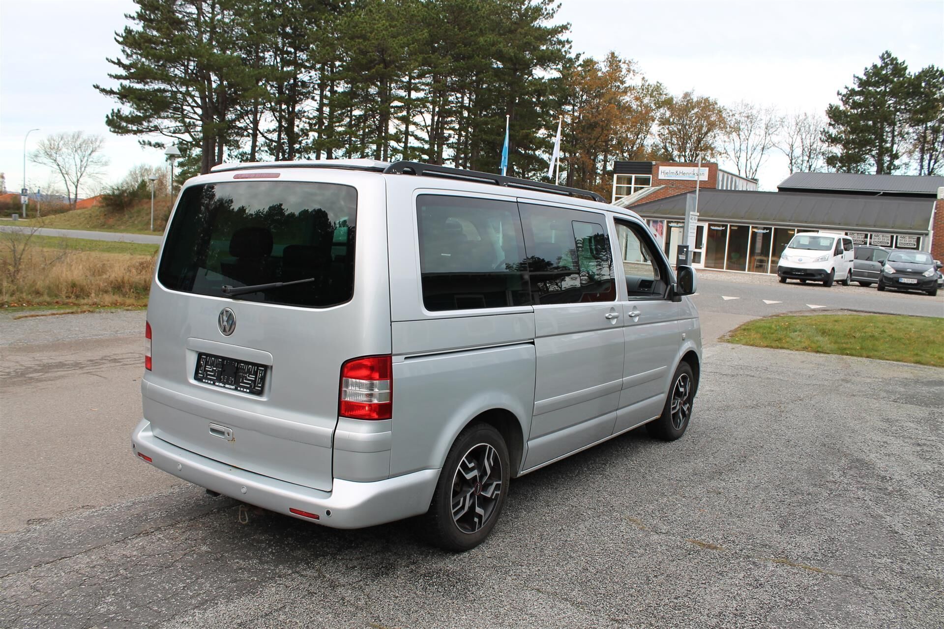 VW Multivan 2,5 TDI aut. 174HK