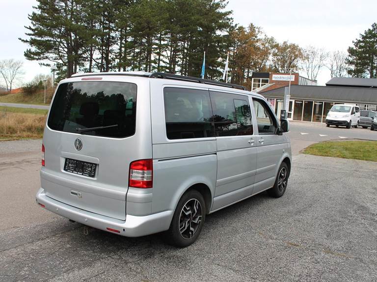 VW Multivan 2,5 TDI aut. 174HK