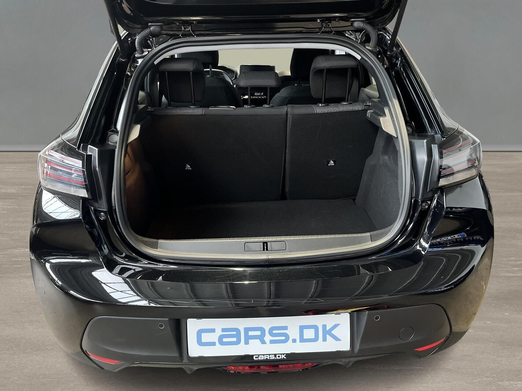 Peugeot e-208 EL Style 136HK 5d Aut.