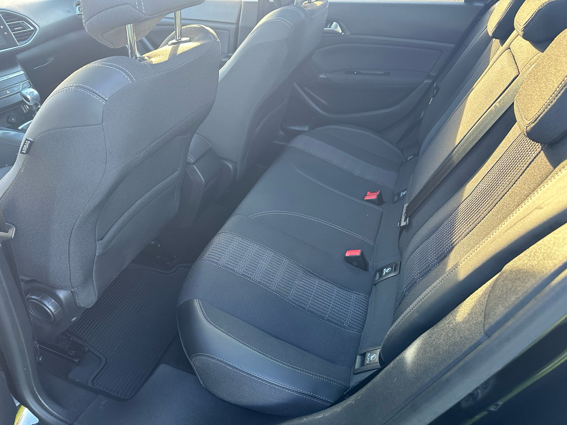 Peugeot 308 1,5 BlueHDi Prestige 130HK 5d 6g