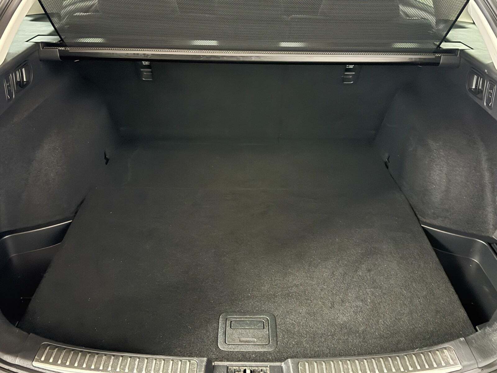 Grå Mazda 6 fra 2017