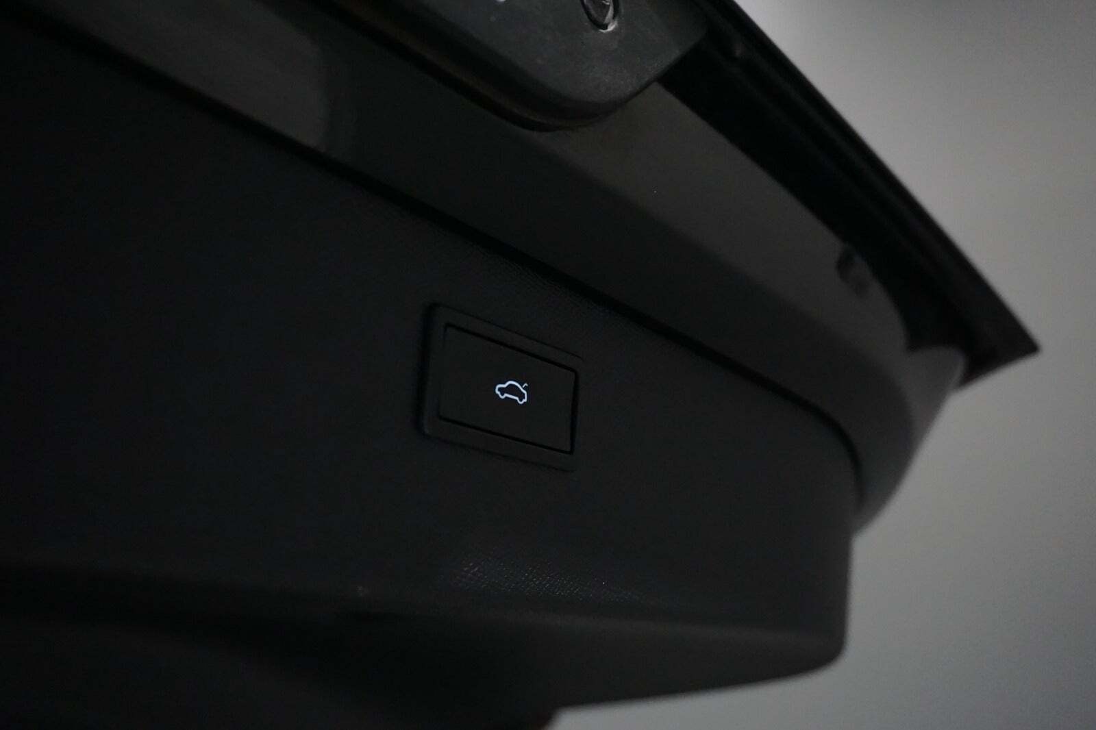 Orange Cupra Tavascan fra 2025