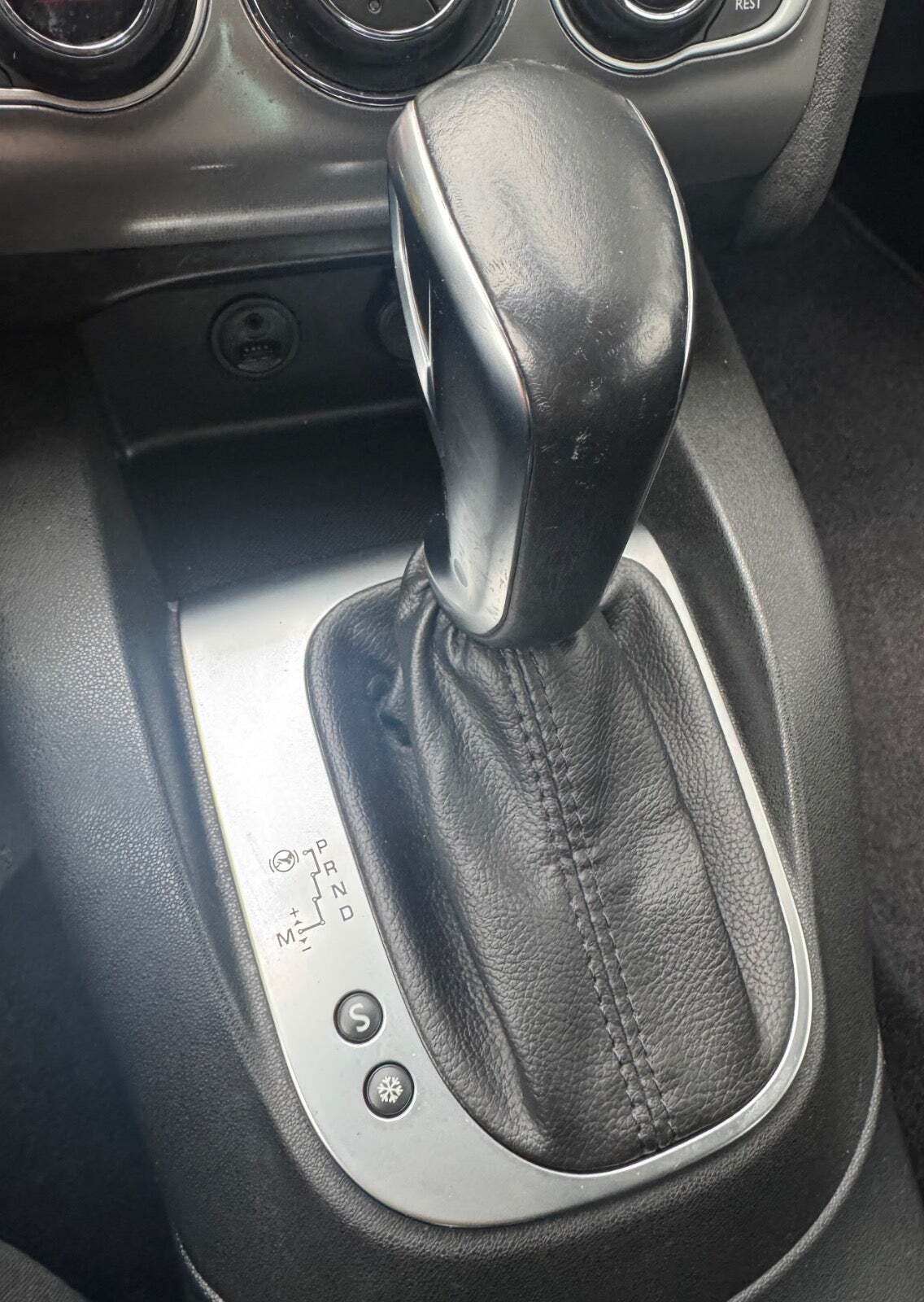 Citroën C4 1,2 PureTech 130 Feel EAT6