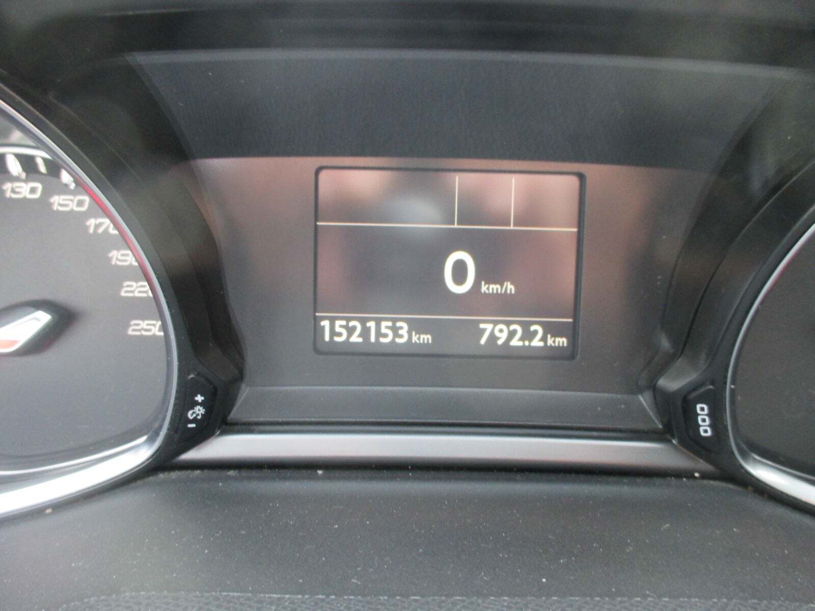 Sort Peugeot 308 fra 2017