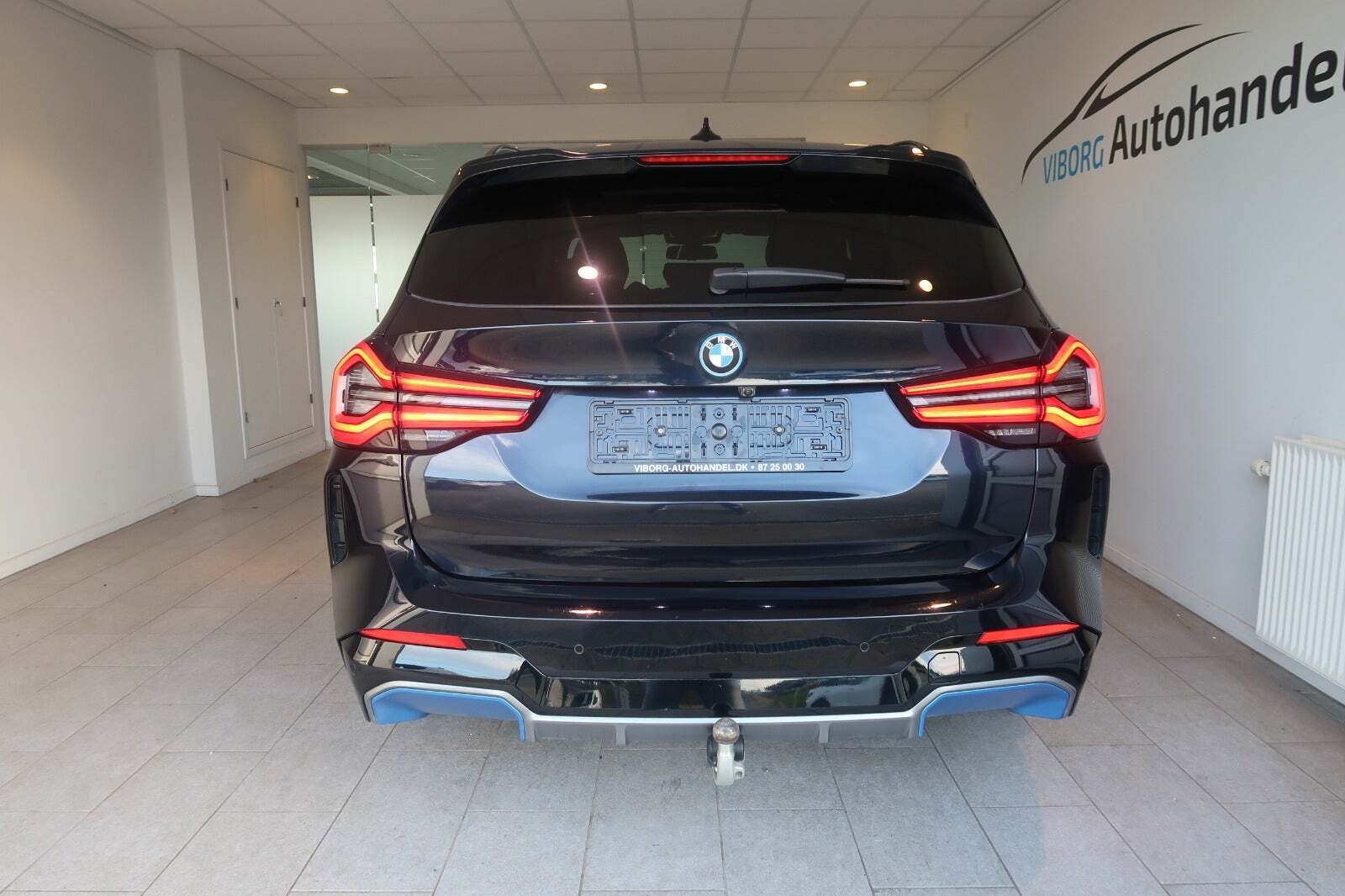 BMW iX3 Charged M-Sport
