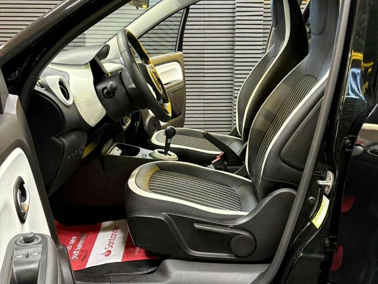 Renault Twingo Electric Urban Night