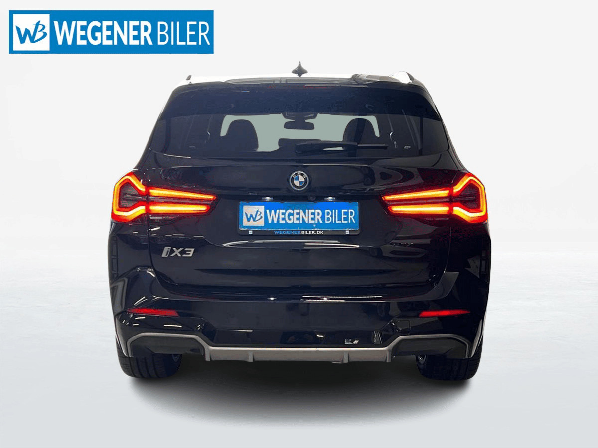 BMW iX3 Charged Plus M-Sport