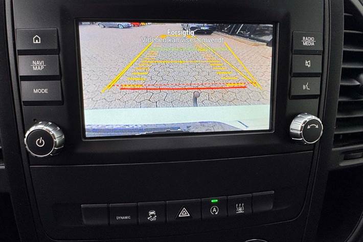 Hvid Mercedes Vito 114 fra 2020