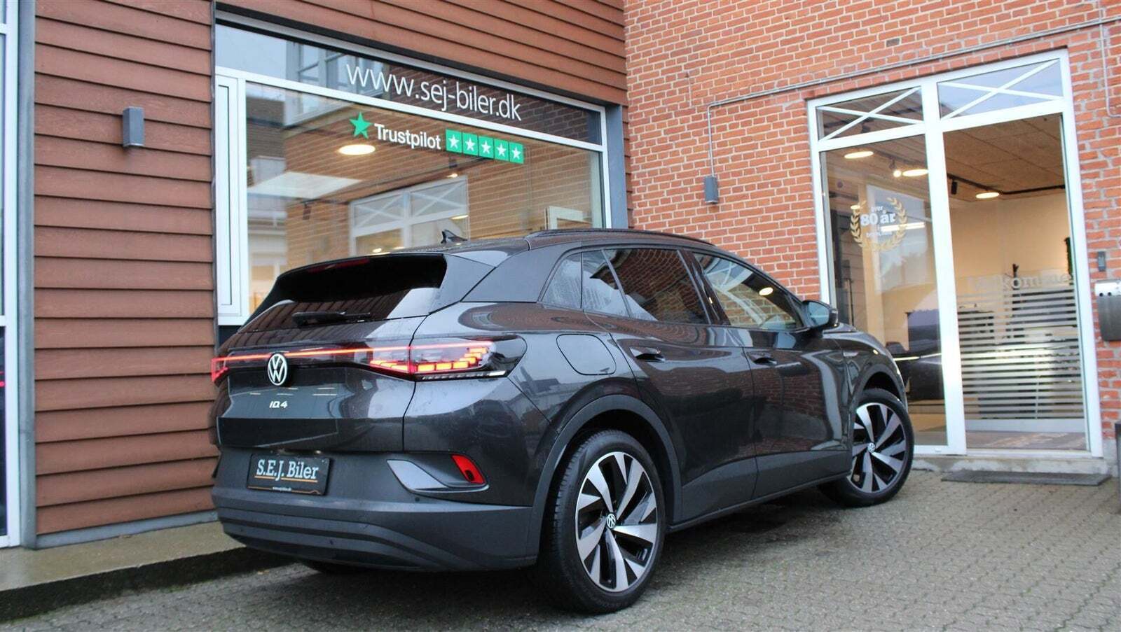 Grå VW ID.4 fra 2022